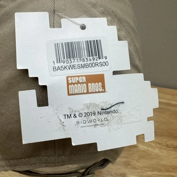 NWT Bioworld Super Mario Brothers 8 Bit Strapback Hat Gaming Baseball Cap OSFM - Picture 7 of 13